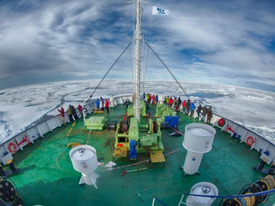 Spitzbergen-Reisen an Bord kleiner Expeditions-Schiffe Spitzbergen-Reisen – Mit dem Schiff in die Arktis